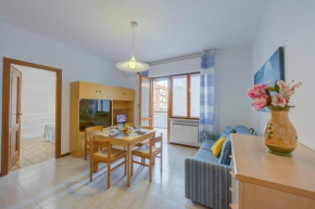 Il Tulipano Giallo 100 Mt From The Sea - Happy Rentals San Bartolomeo Al Mare
